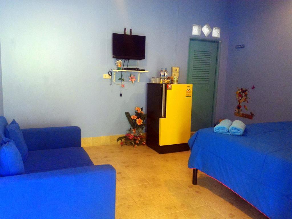 Albergue Baan Benjathip Amphawa Exterior foto
