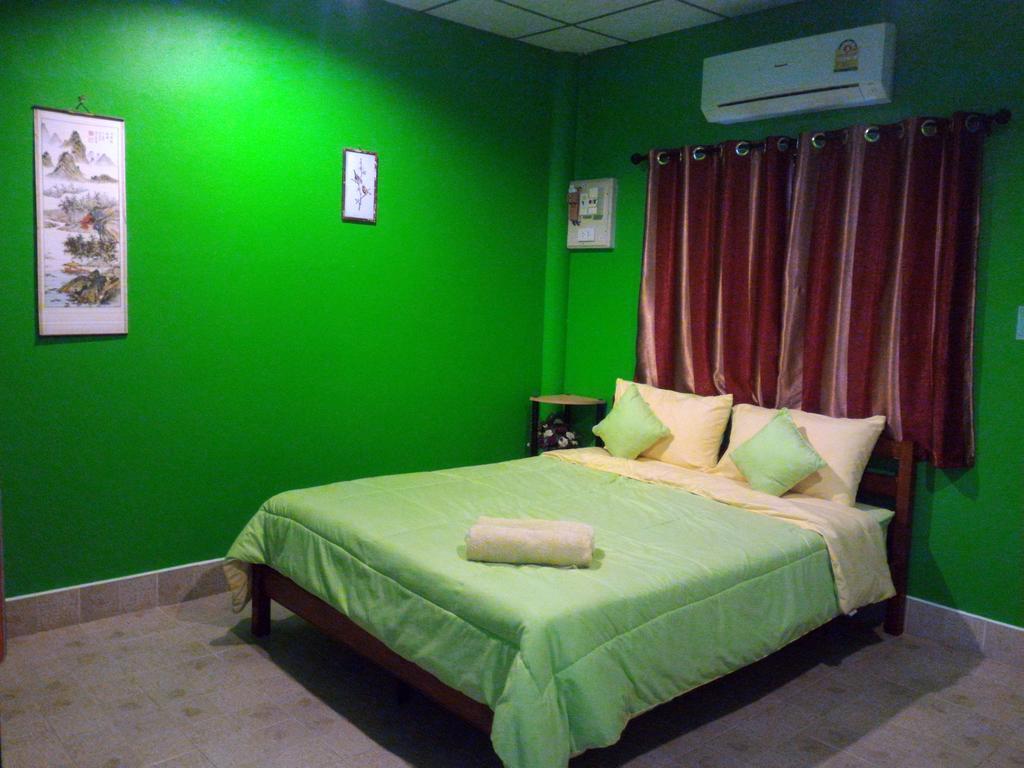 Albergue Baan Benjathip Amphawa Exterior foto