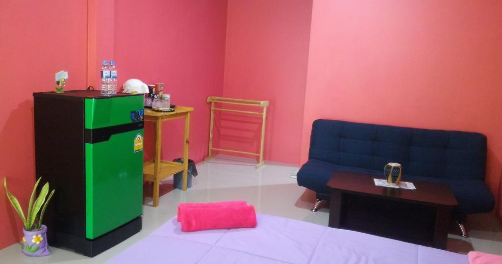 Albergue Baan Benjathip Amphawa Exterior foto